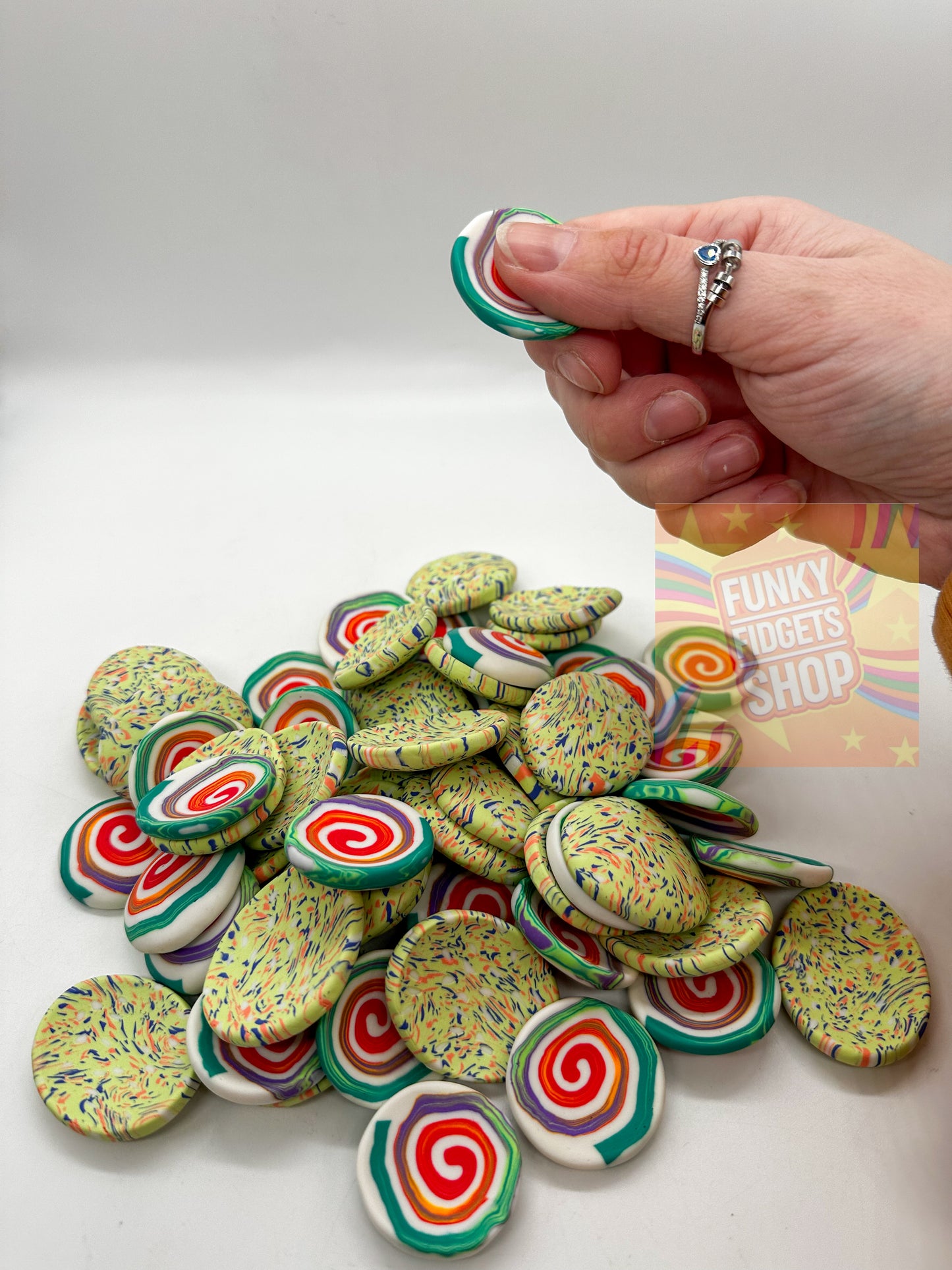 Fidget worry stone - Glow in the dark