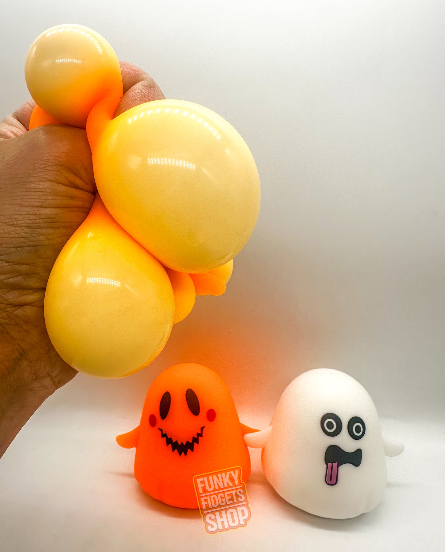 Squishy Ghost - Happy Halloween