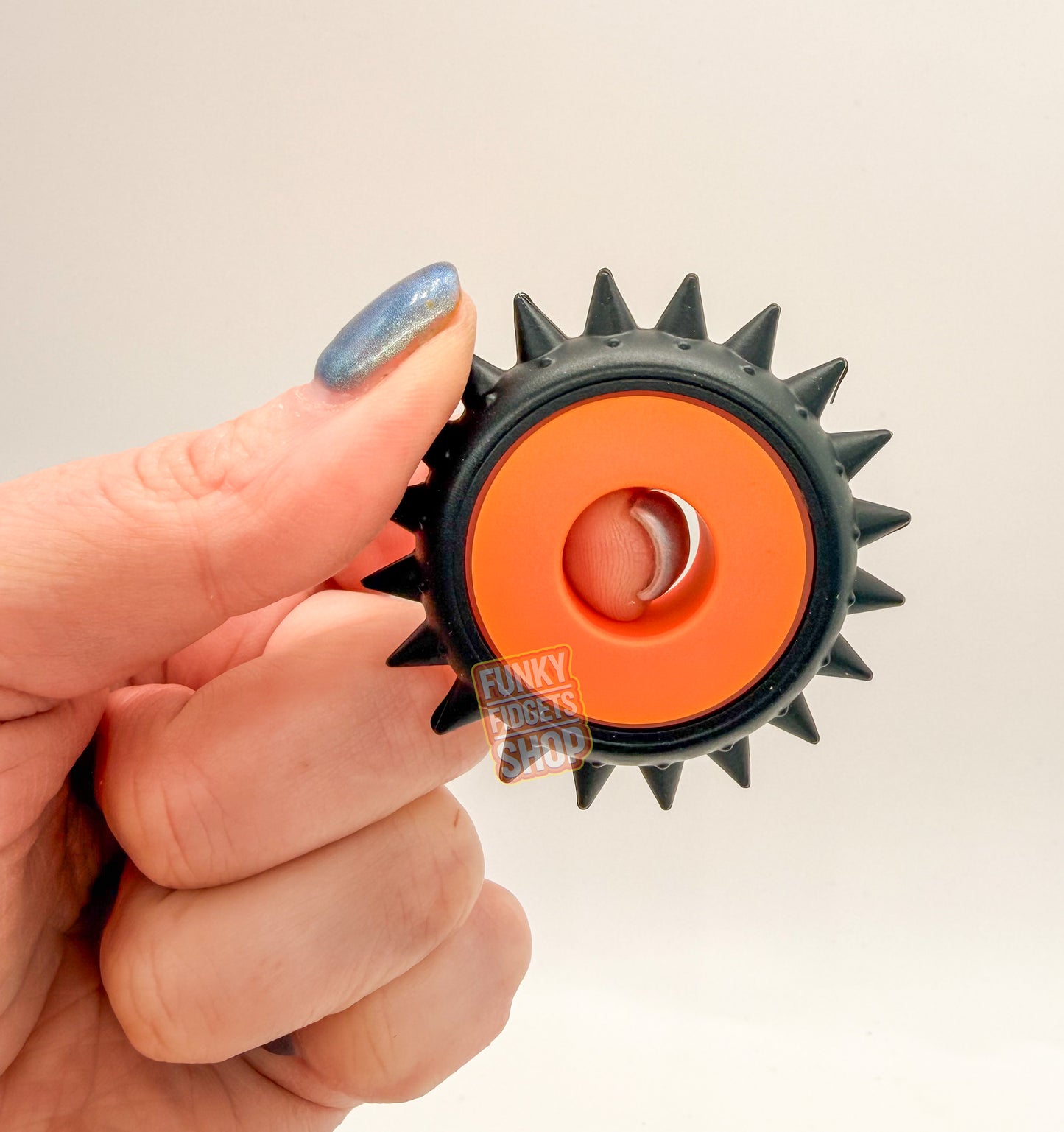 Funky Textured Spinning Loops