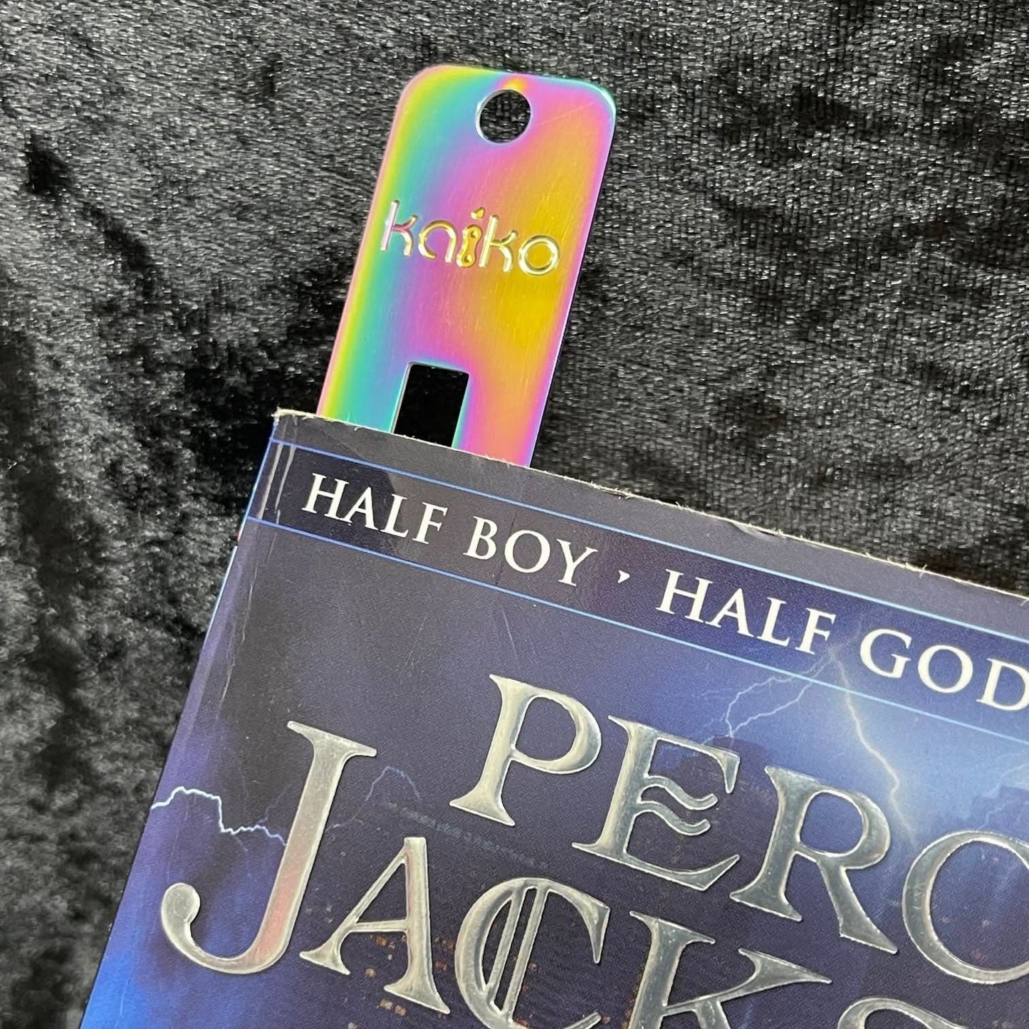 Kaiko Metal Bookmark & Reading guide