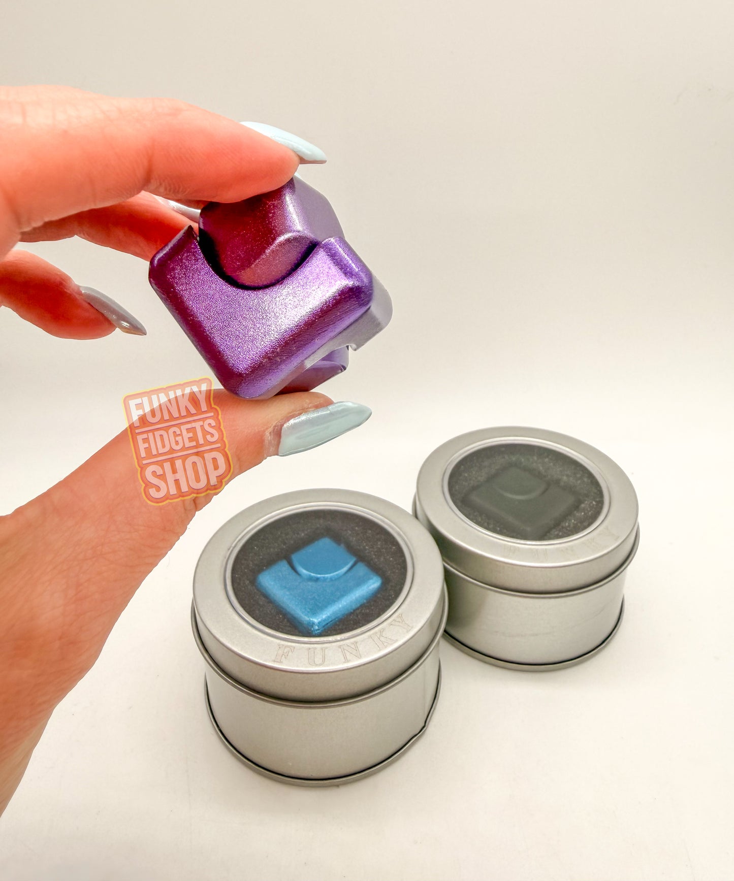 Funky Metal Spin Cube