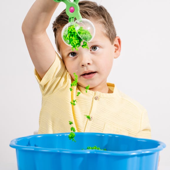 Pluffle play foam sensory station