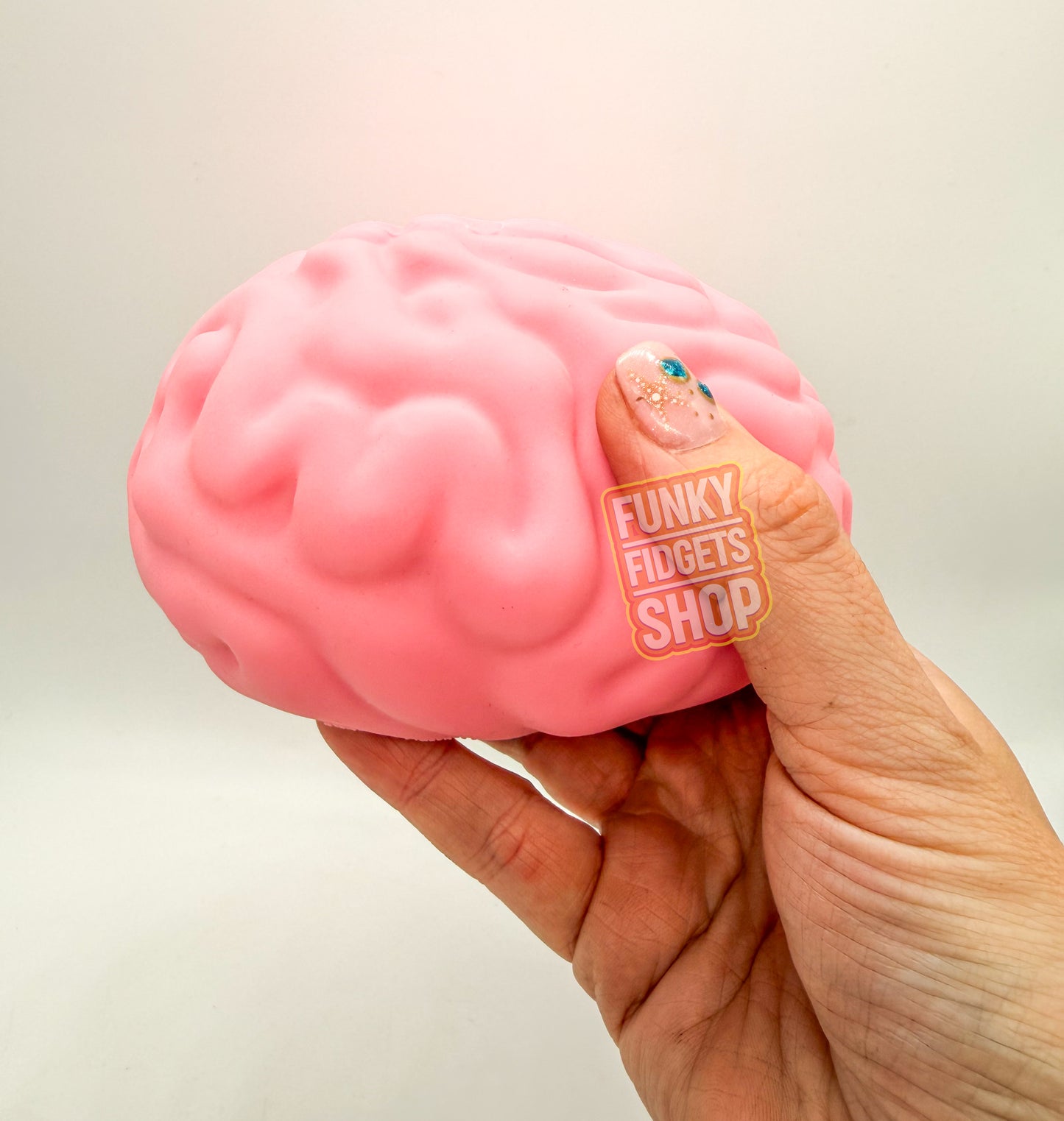 Giant stress brain