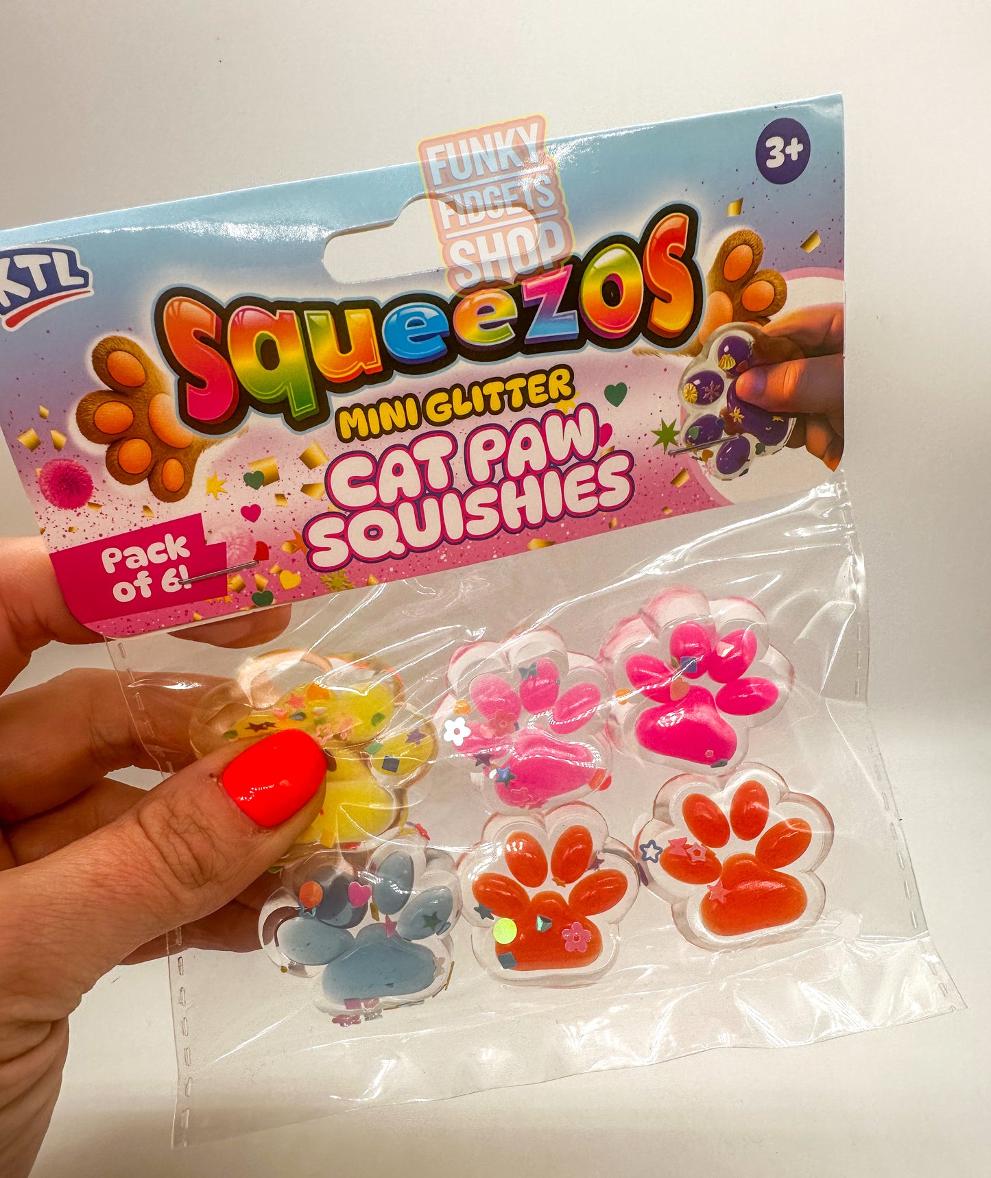 Squeezos Cat Paw Squishy Taba - 6 pack
