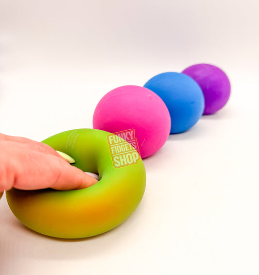 Colour Change Super Squidge Ball