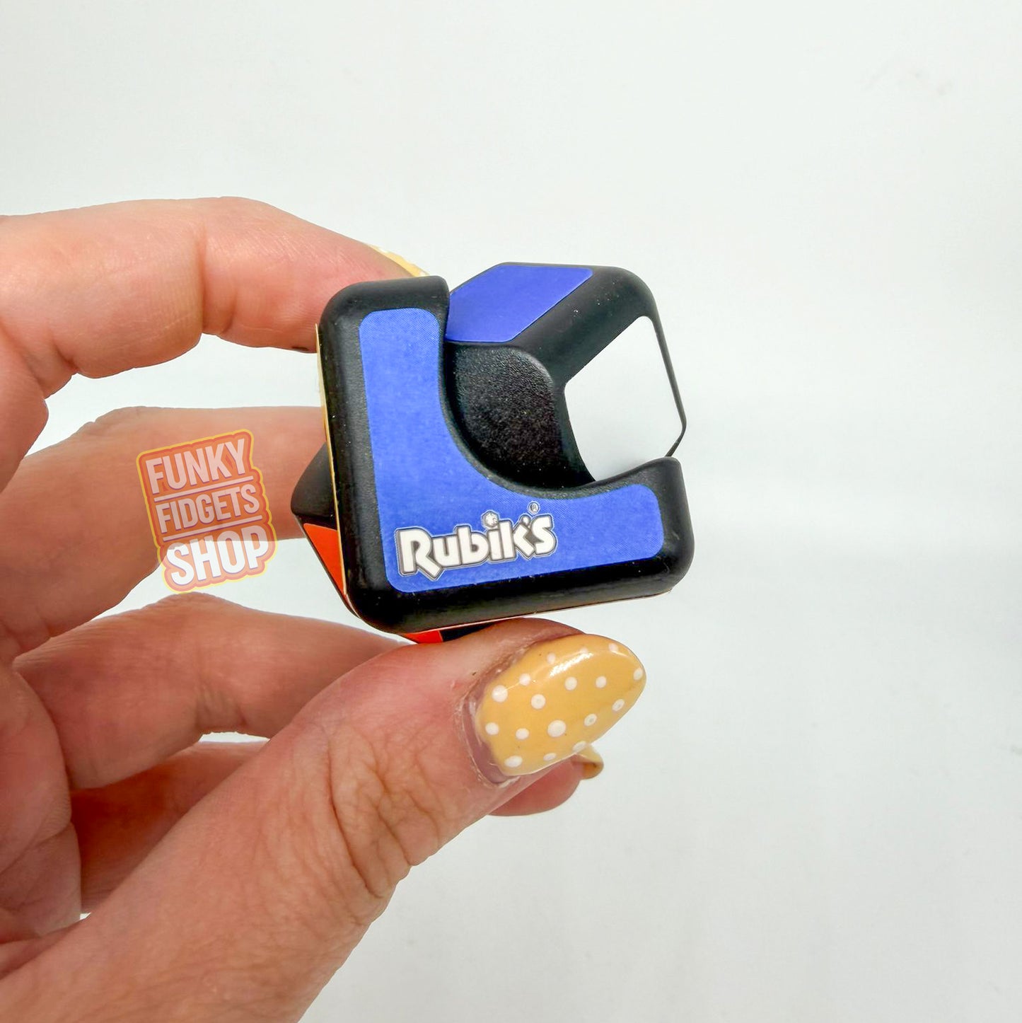 Rubiks Spin Cubelet