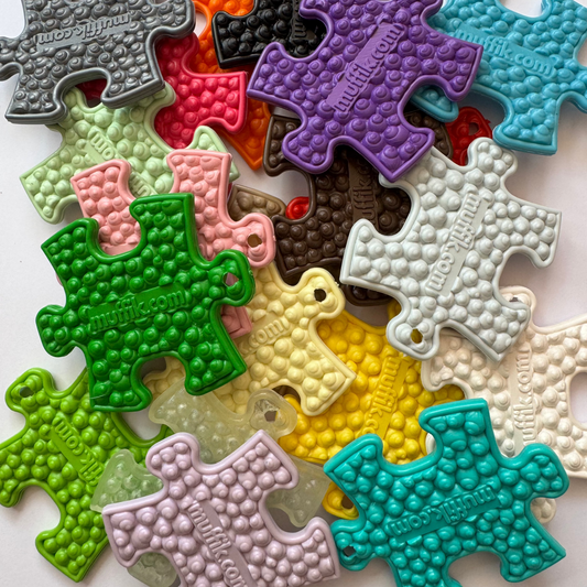 Muffik nano textured keychain accessory