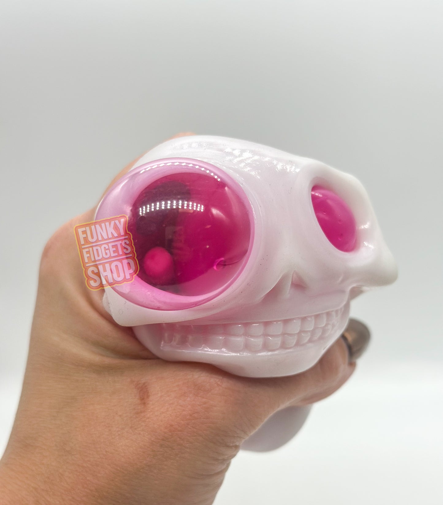 Scrunchems squeezy skull of horrors