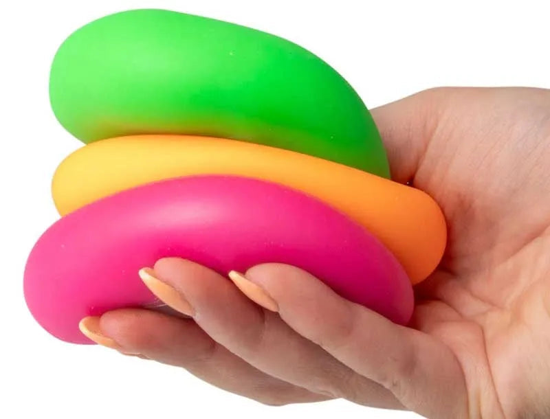 Scrunchems Kinetic Sand Stretch Ball