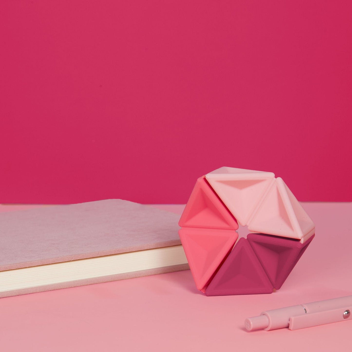 Speks Pivot – The Silicone Flexagon